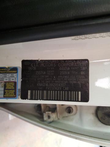 2016 KIA OPTIMA LX - KNAGT4L39G5104337