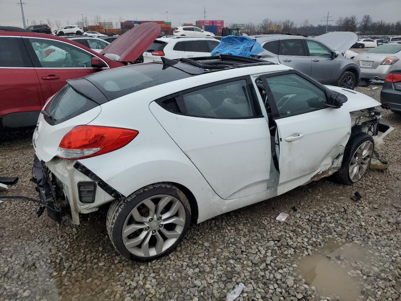 HYUNDAI VELOSTER