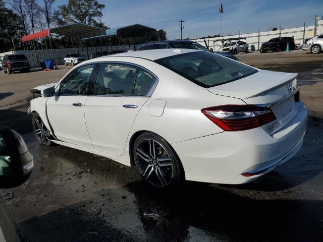 HONDA ACCORD TOU 2017 white  gas 1HGCR3F97HA032042 photo #3