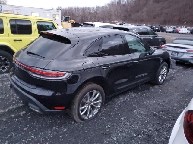 PORSCHE MACAN BASE 2023 black  gas WP1AA2A56PLB09724 photo #4