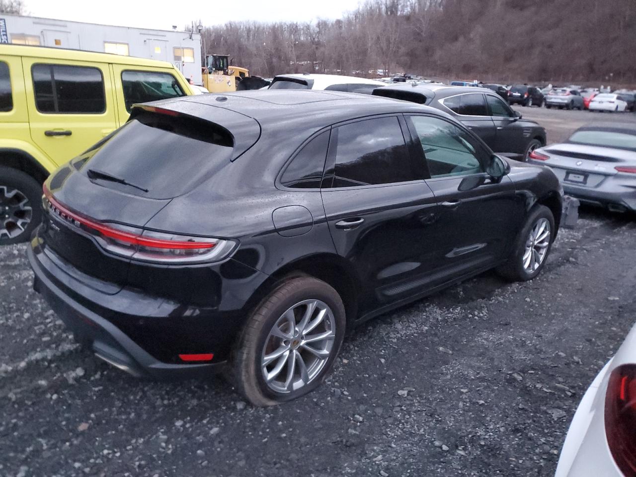 Lot #3027006863 2023 PORSCHE MACAN BASE