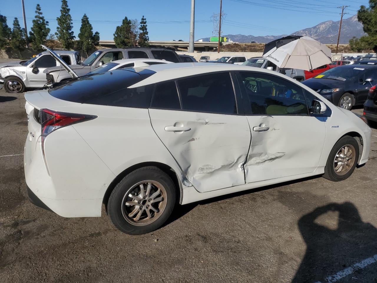 Lot #3033082024 2018 TOYOTA PRIUS