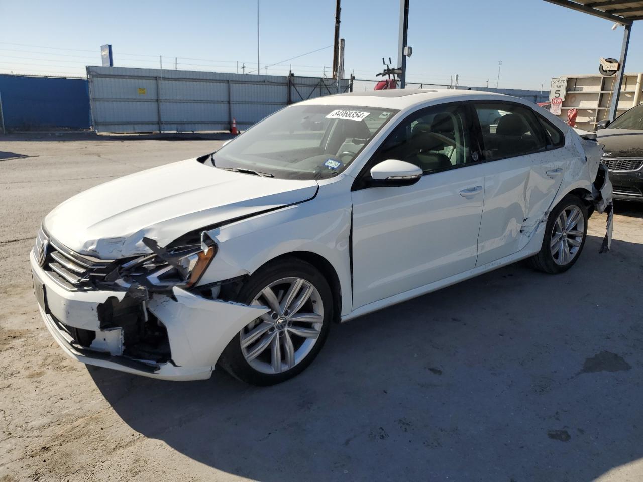 1VWLA7A30KC011624 VOLKSWAGEN PASSAT WOL 2019