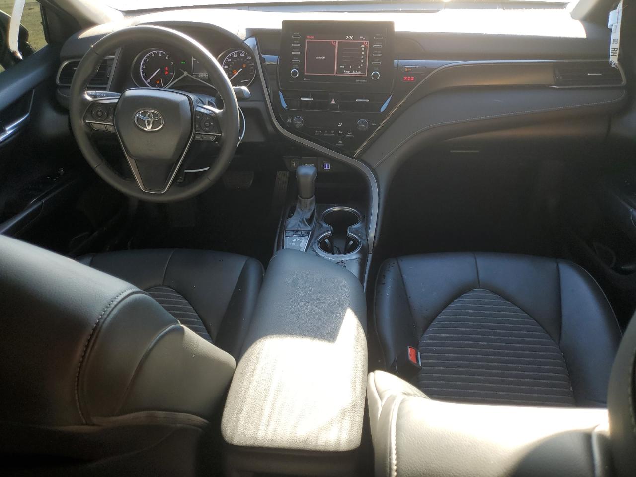 TOYOTA CAMRY SE NIGHT SHADE