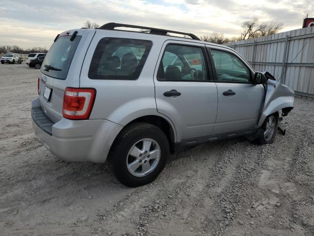 Vin: 1fmcu0c7xckc17232, lot: 85686464, ford escape xls 20123