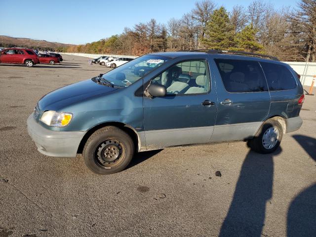TOYOTA SIENNA