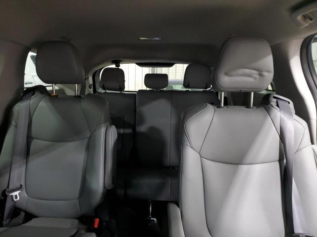 2024 TOYOTA SIENNA XLE - 5TDJSKFC6RS110461