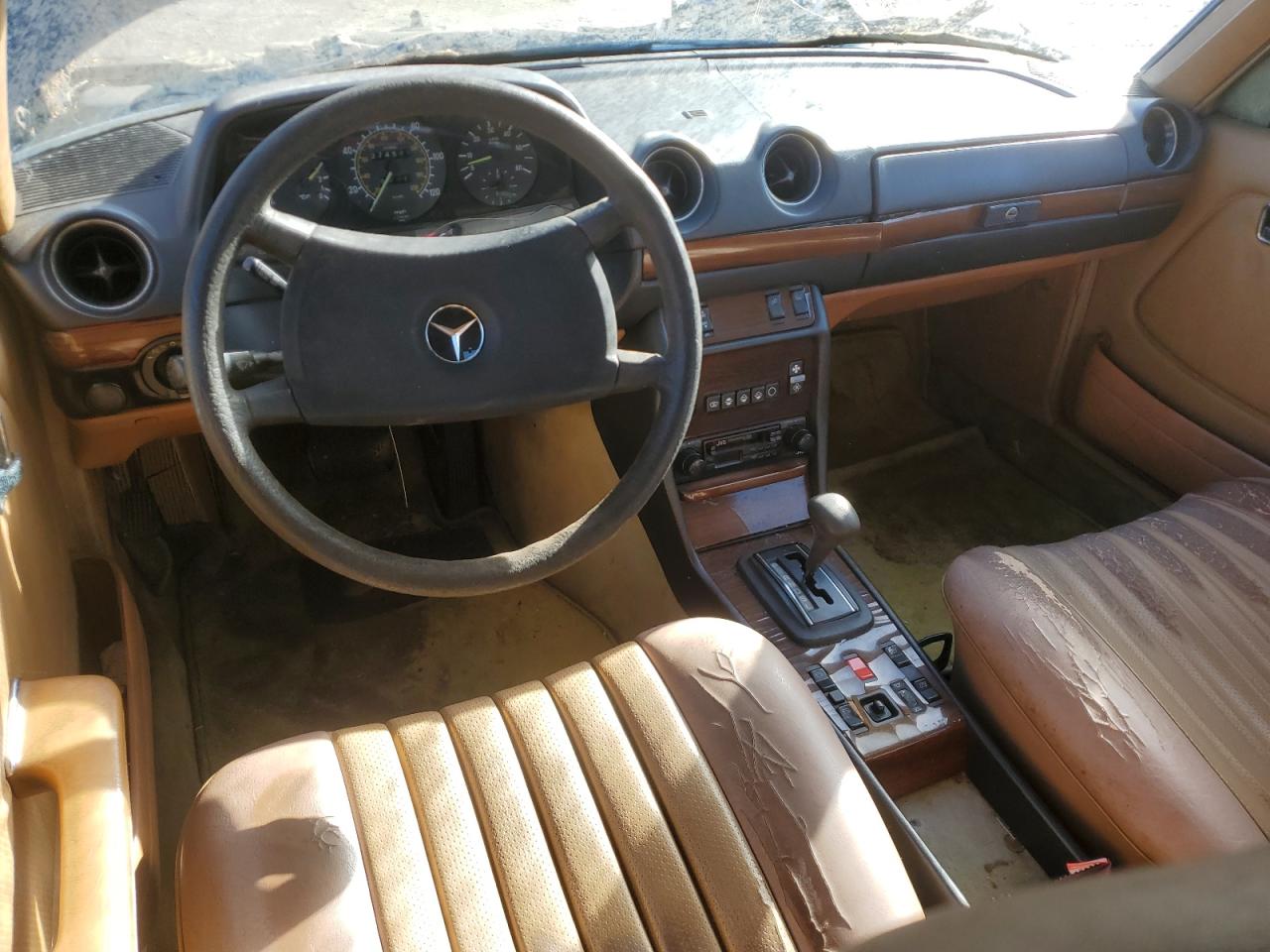 Lot #3047189281 1984 MERCEDES-BENZ 300 DT