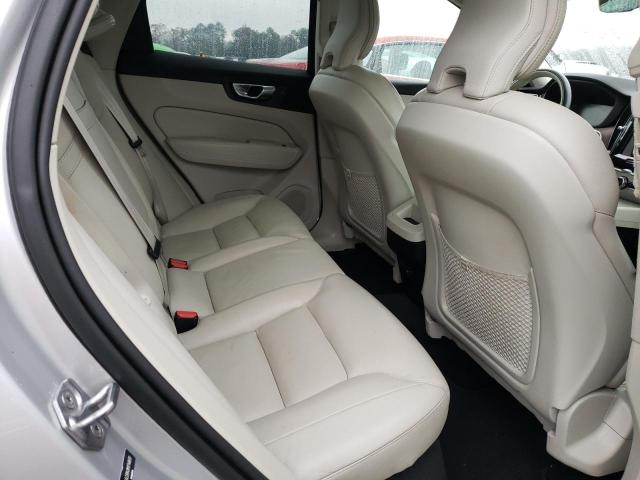 2021 VOLVO XC60 T6 MO YV4A22RK0M1748839
