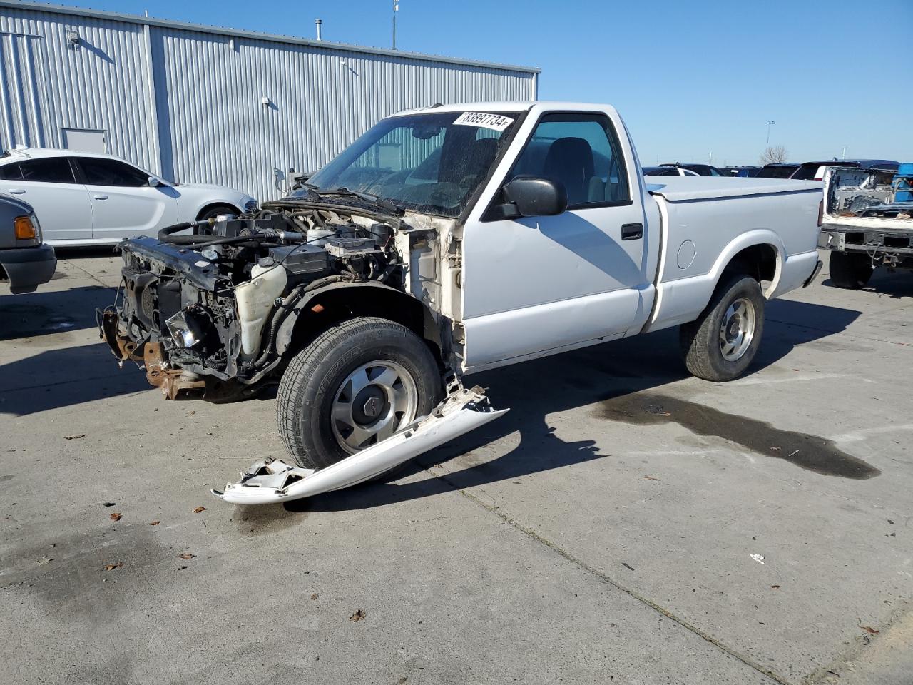  Salvage Chevrolet S-10