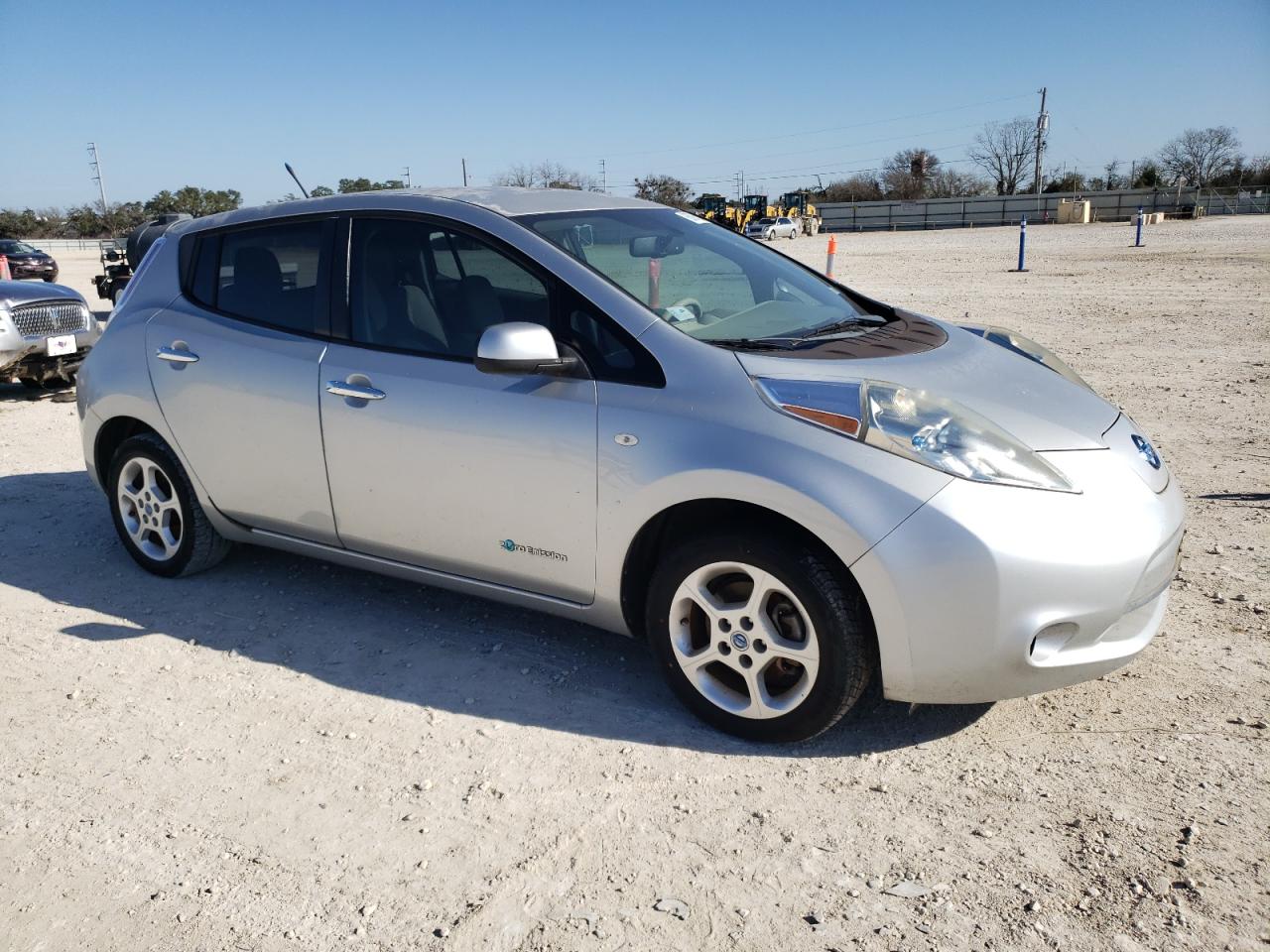 Lot #3029388729 2011 NISSAN LEAF SV