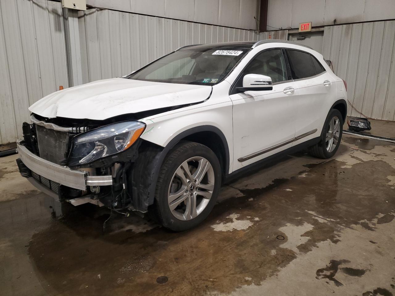  Salvage Mercedes-Benz GLA