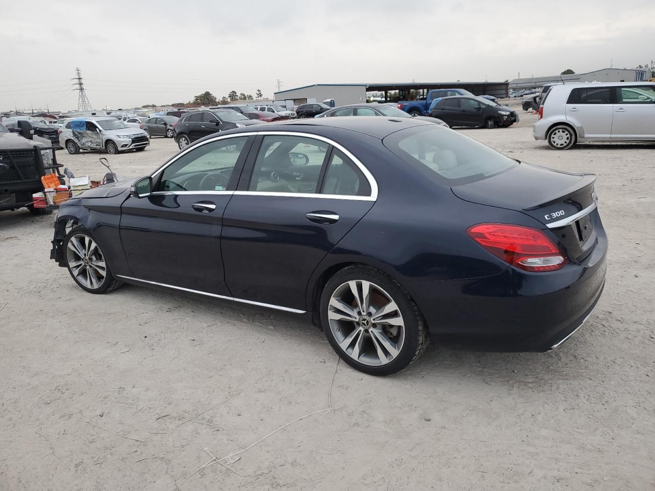 Lot #3025704336 2018 MERCEDES-BENZ C 300