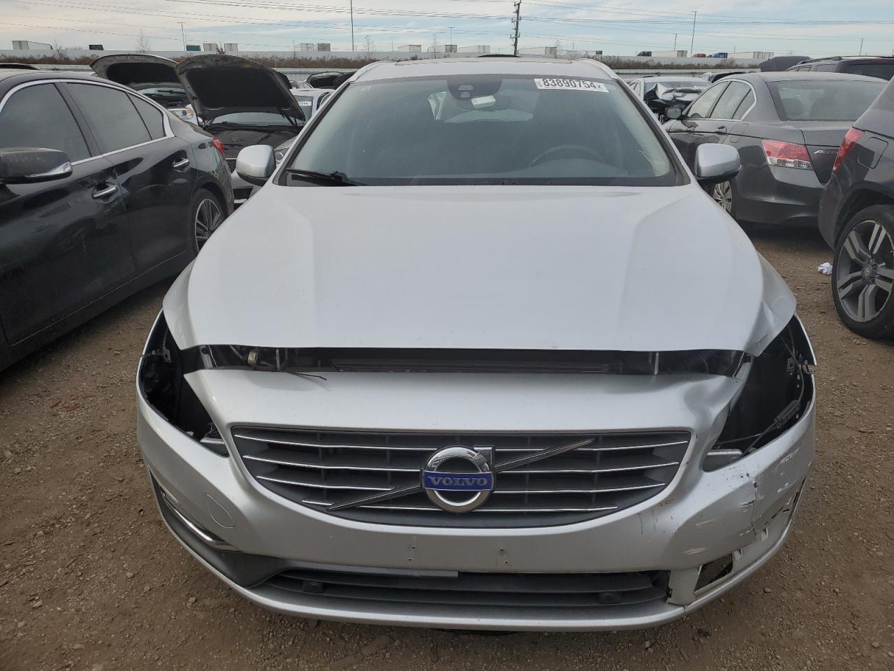 Lot #3045585636 2015 VOLVO V60 PREMIE