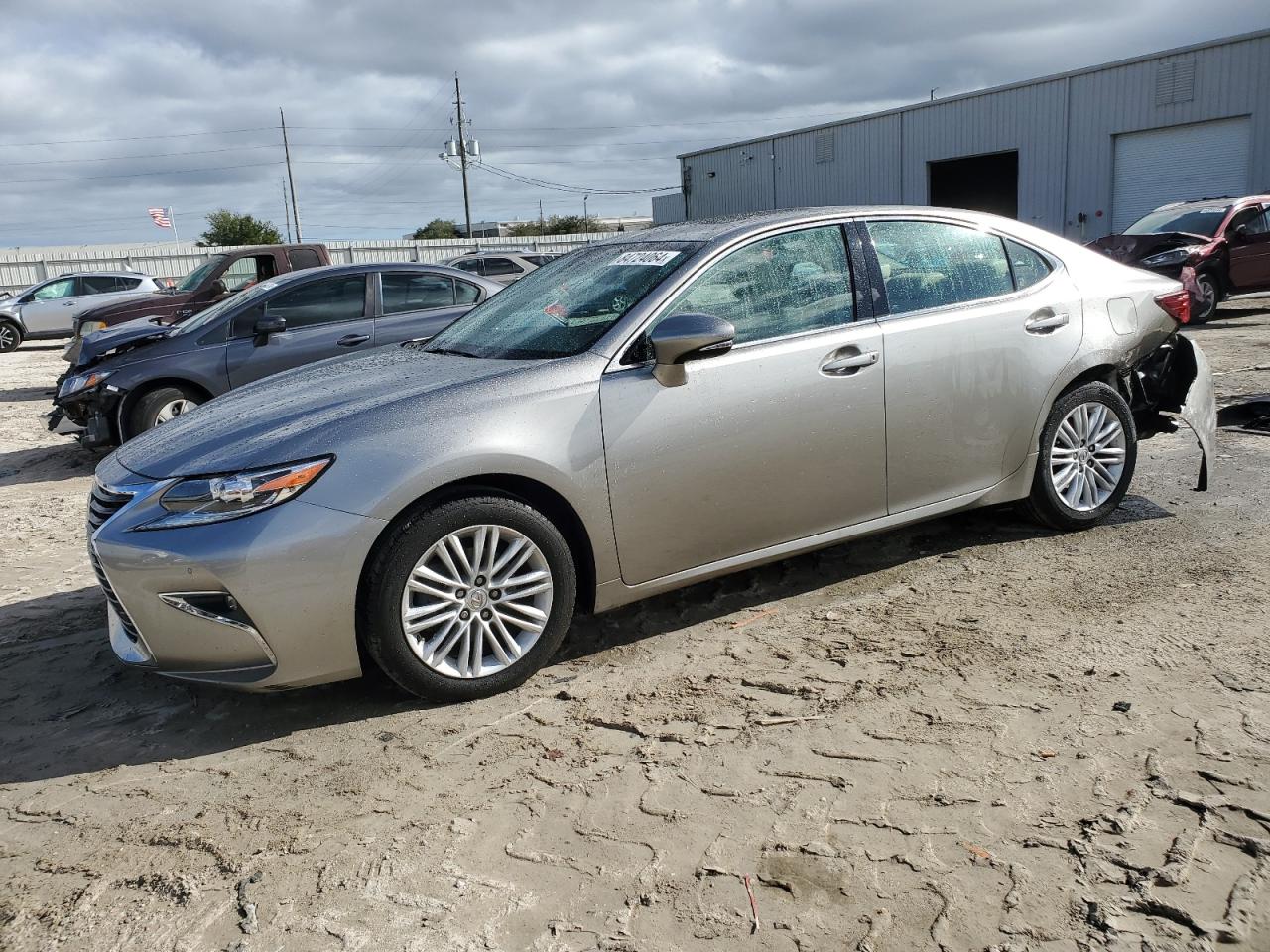 Lot #3038103231 2017 LEXUS ES 350