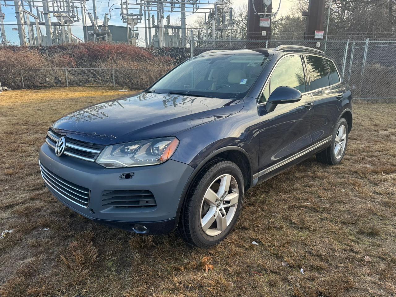 Lot #3042007184 2012 VOLKSWAGEN TOUAREG V6