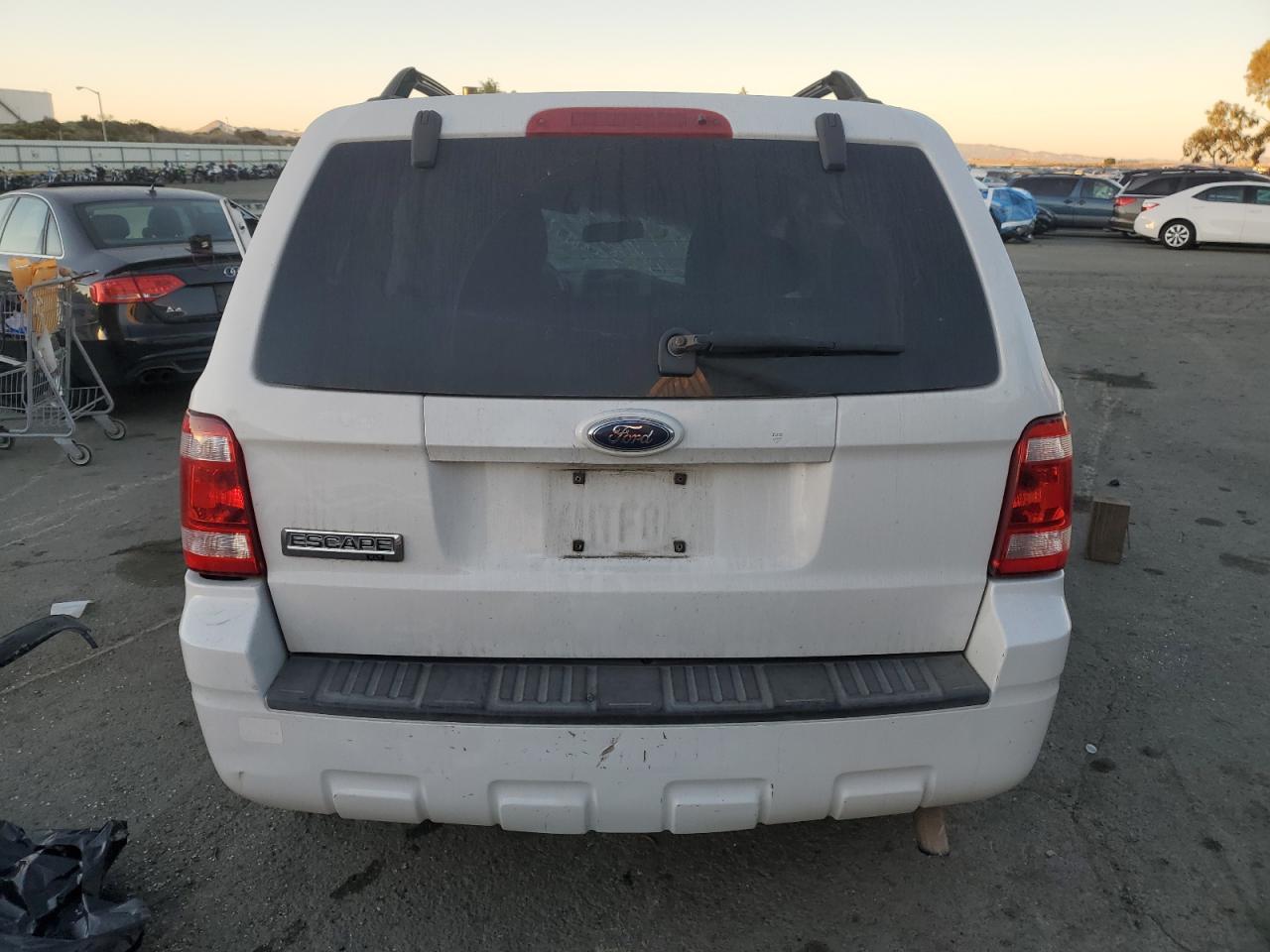 Lot #3045841629 2009 FORD ESCAPE XLT