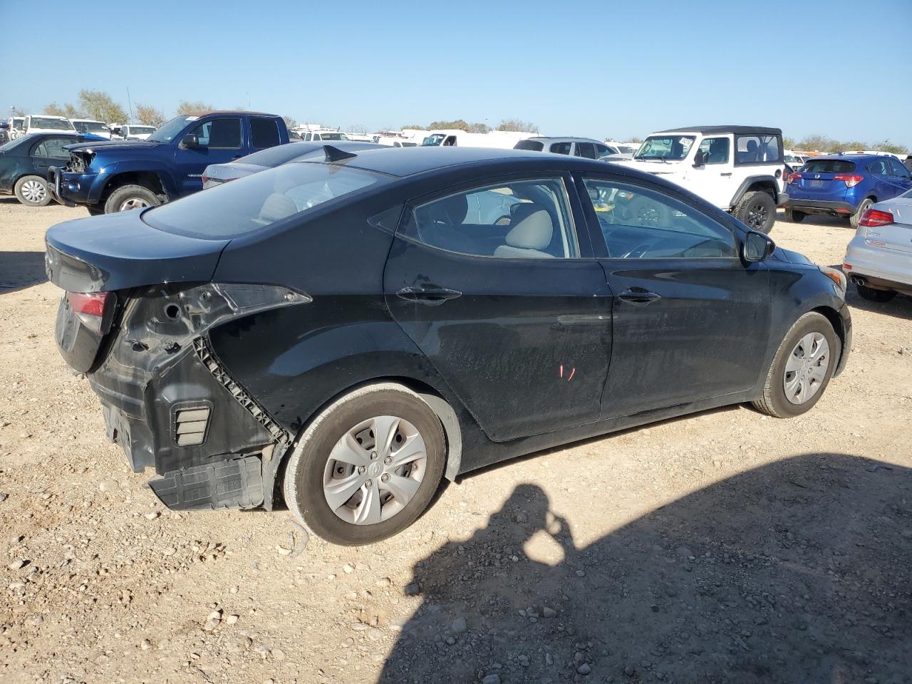 Lot #3034330067 2016 HYUNDAI ELANTRA SE