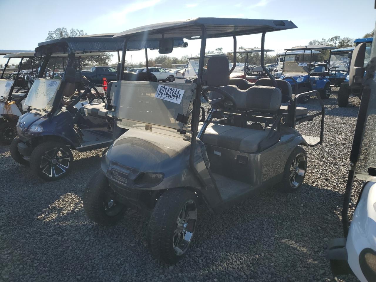 Lot #3050309890 2017 ASPT GOLF CART