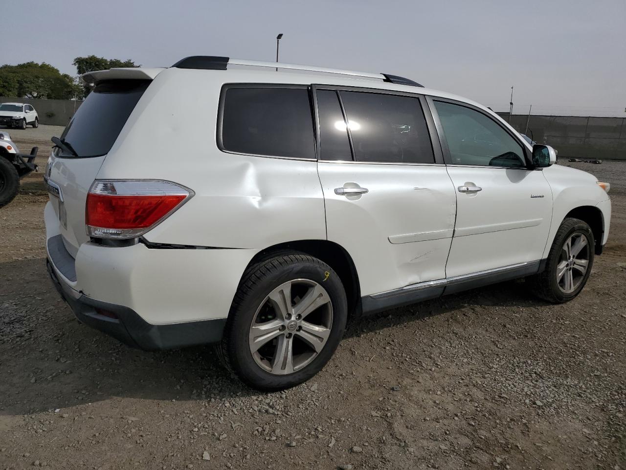 Lot #3034315075 2013 TOYOTA HIGHLANDER