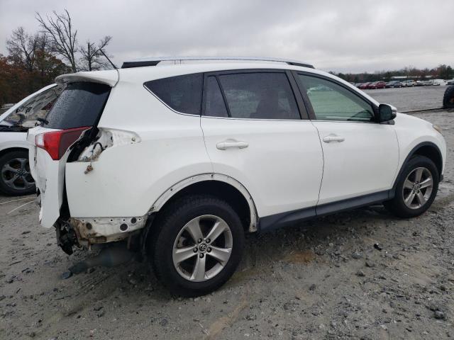 2015 TOYOTA RAV4 XLE - JTMWFREV4FD060673