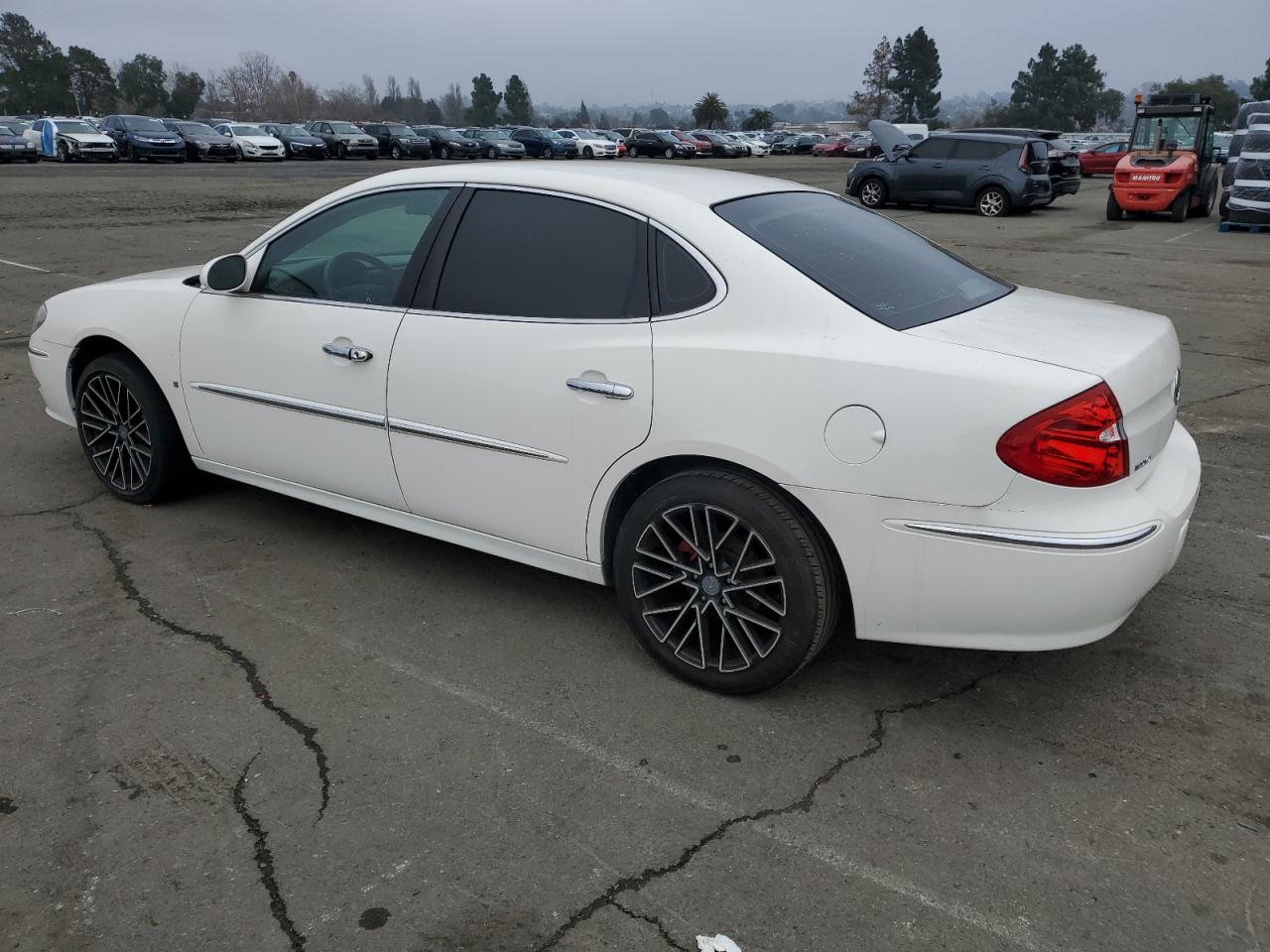 Lot #3030610095 2009 BUICK LACROSSE C