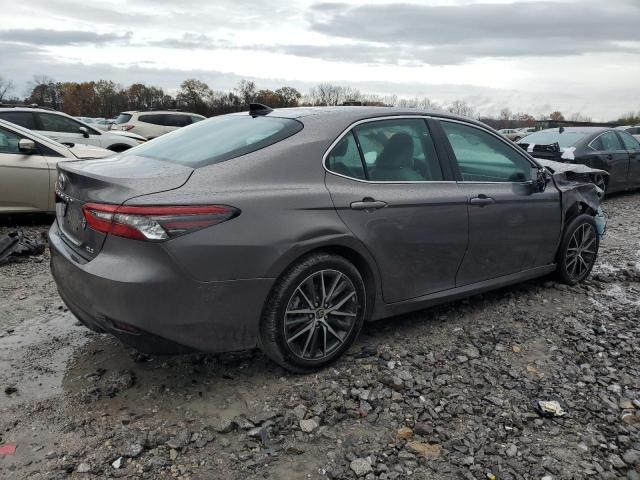 2021 TOYOTA CAMRY XLE - 4T1F11AK0MU595830