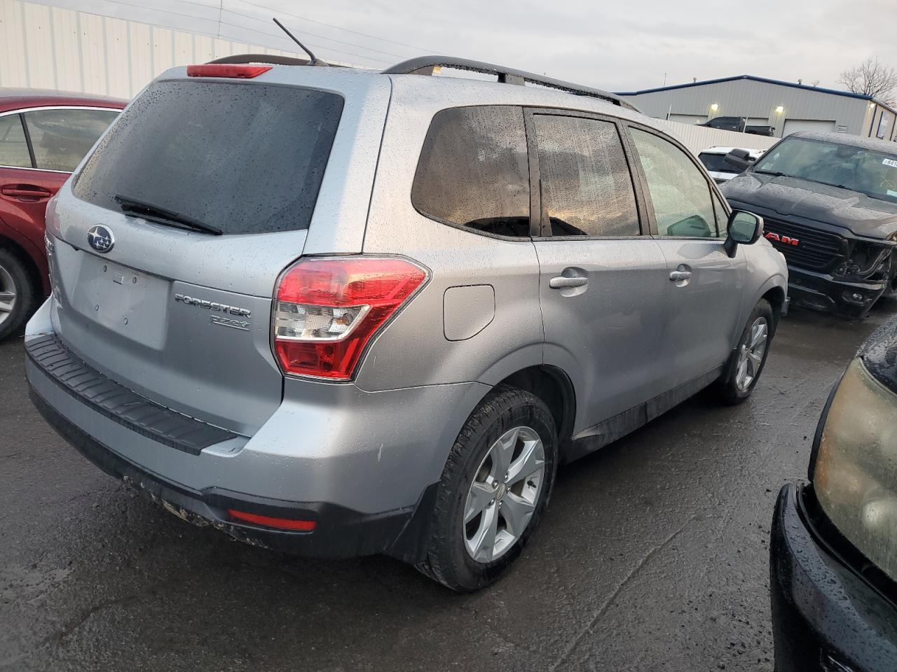 Lot #3045573652 2015 SUBARU FORESTER 2