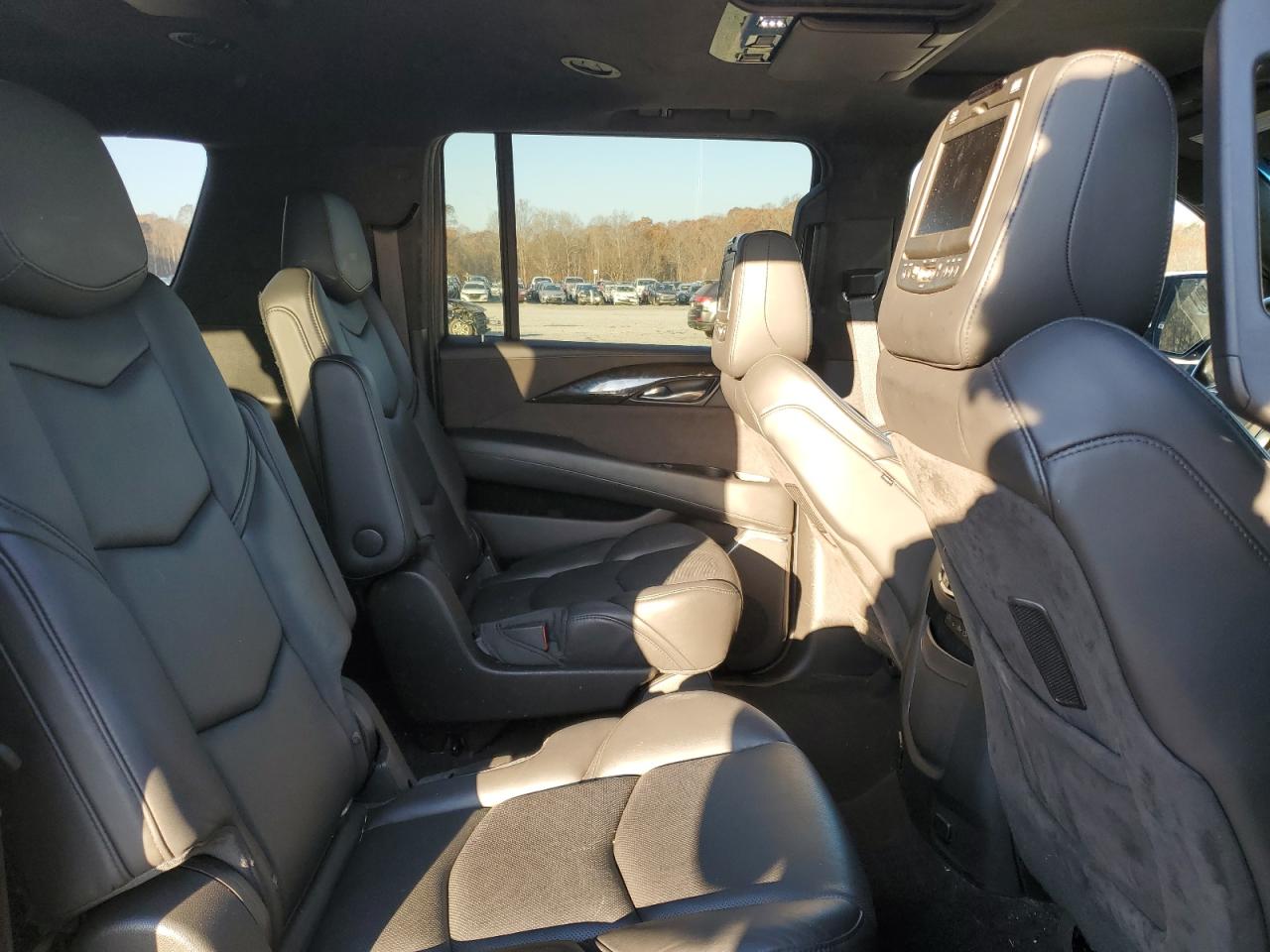 Lot #3034641371 2018 CADILLAC ESCALADE E