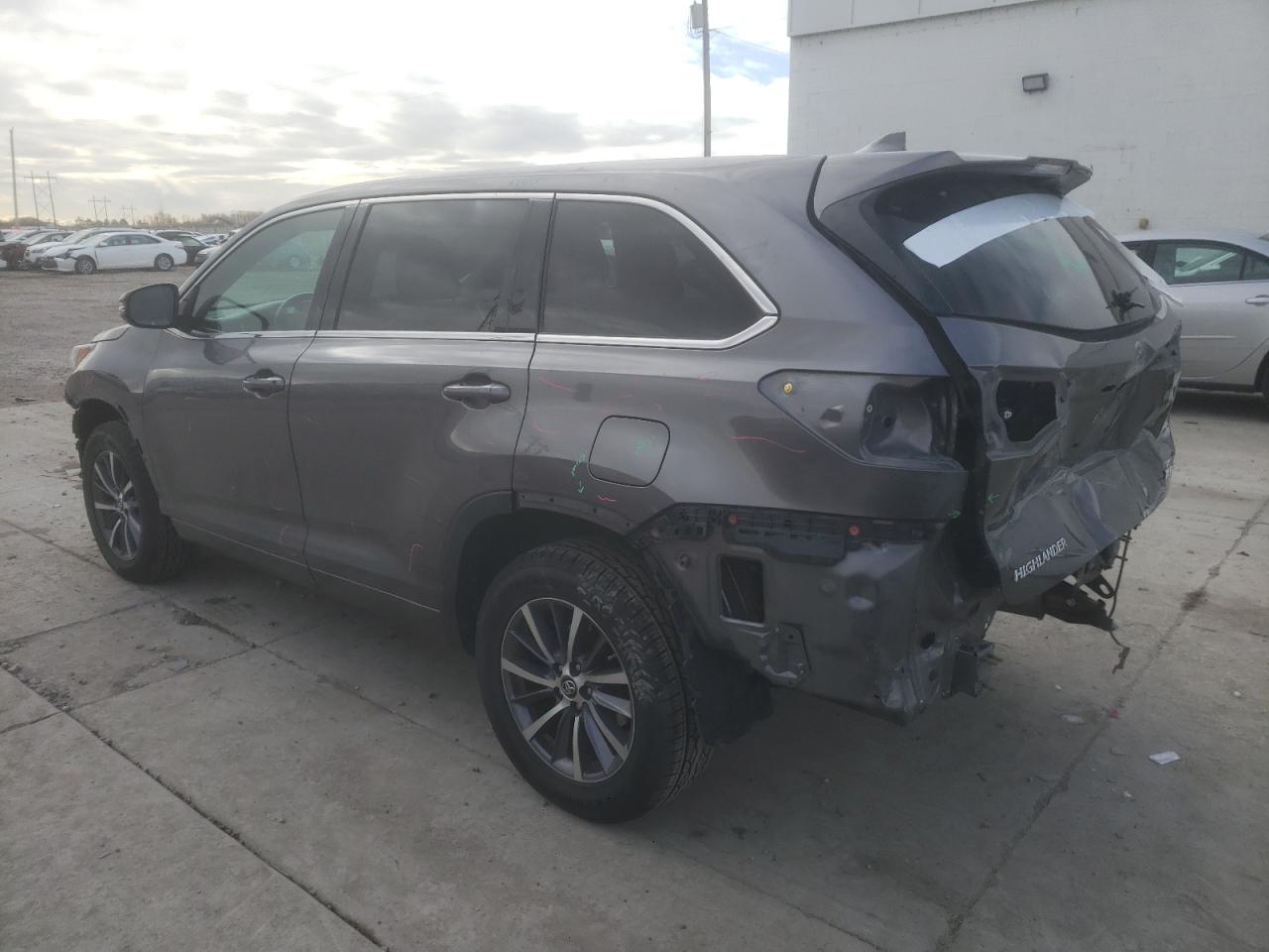 Lot #3024715607 2018 TOYOTA HIGHLANDER