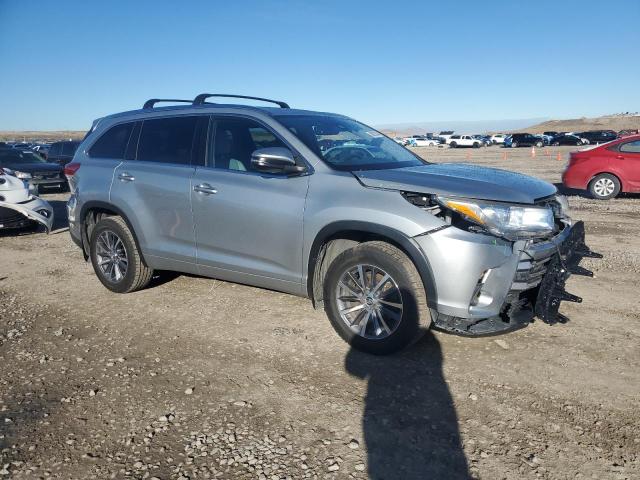 2017 TOYOTA HIGHLANDER - 5TDJZRFHXHS386351
