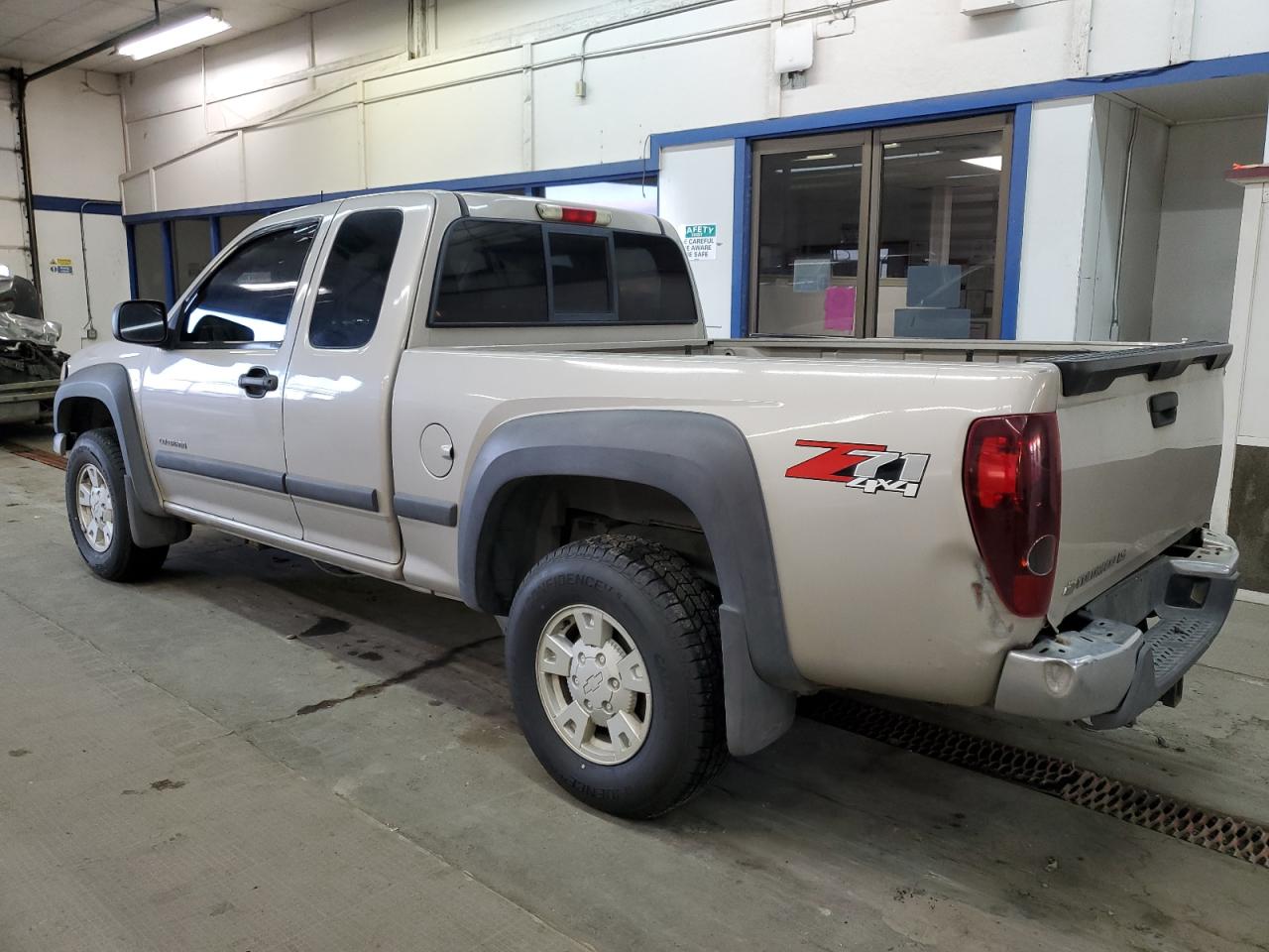 Lot #3042223889 2004 CHEVROLET COLORADO