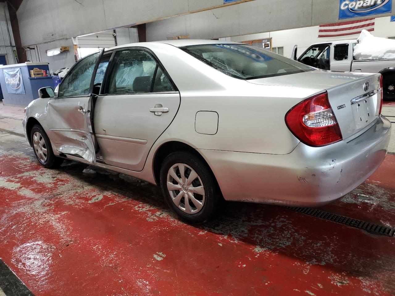 Lot #3033160187 2004 TOYOTA CAMRY LE