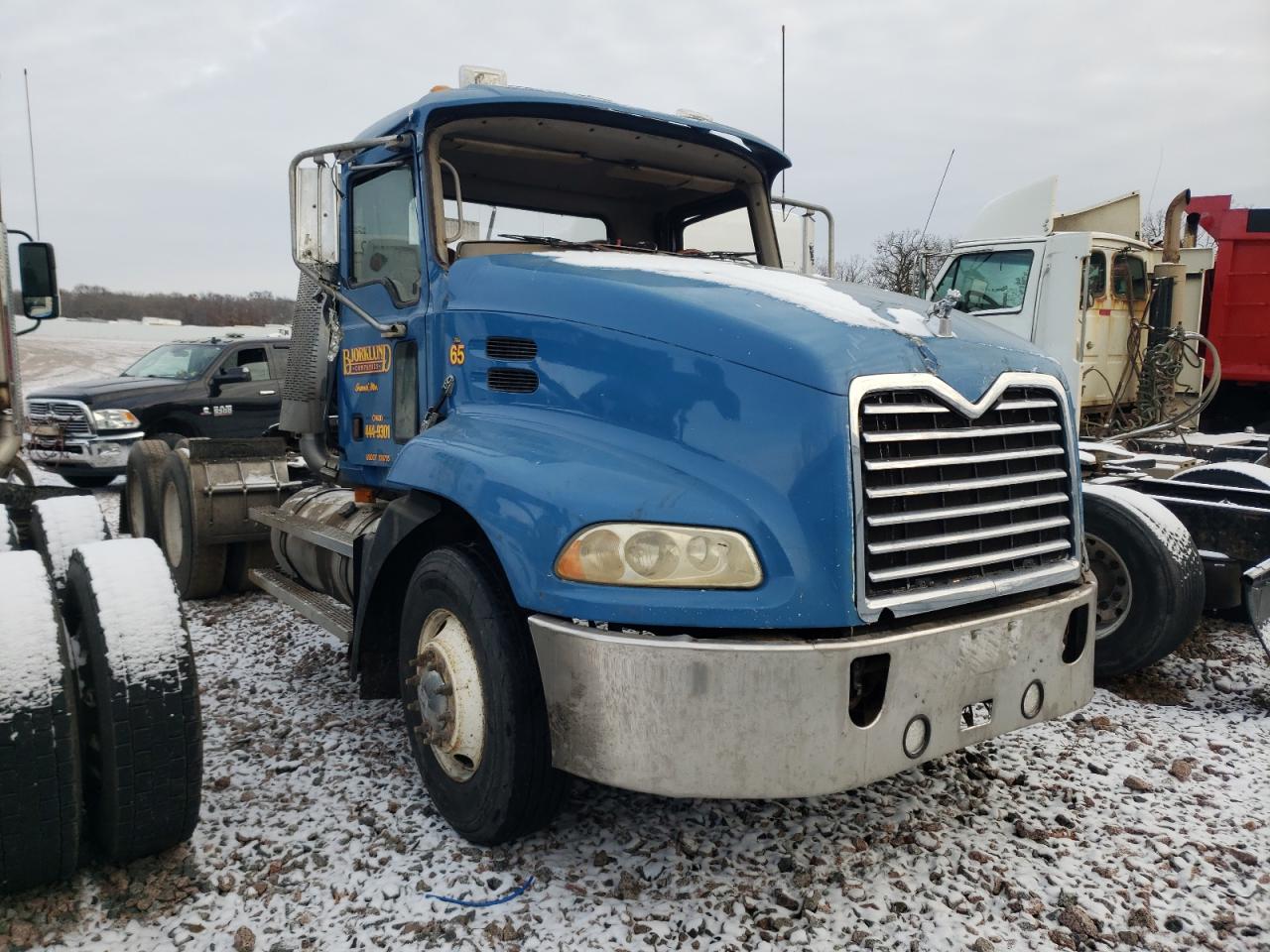 Lot #3023395249 2006 MACK SEMI