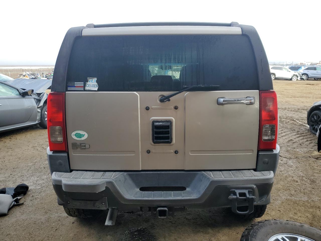 Lot #3028840718 2007 HUMMER H3