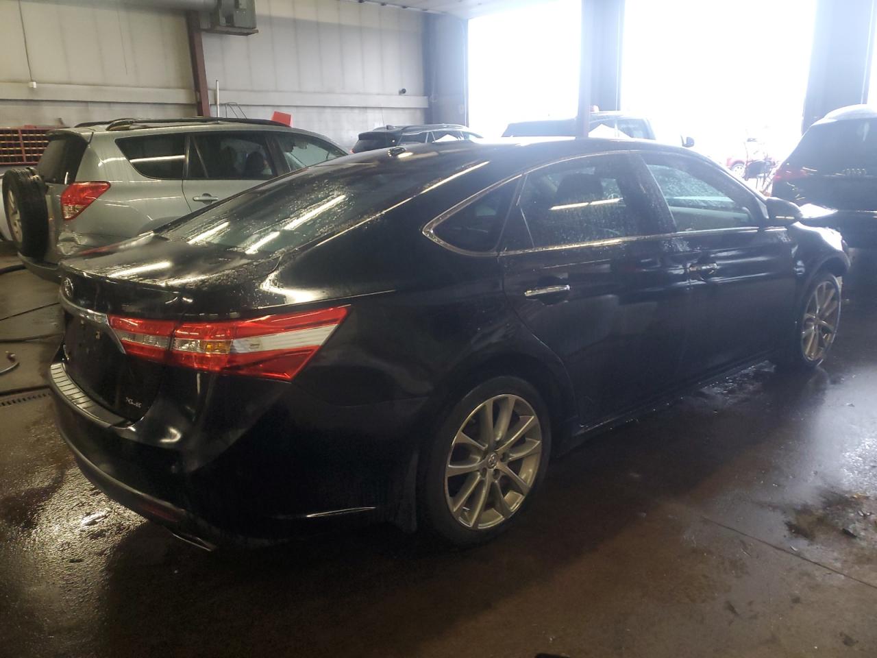 Lot #3048265771 2014 TOYOTA AVALON BAS