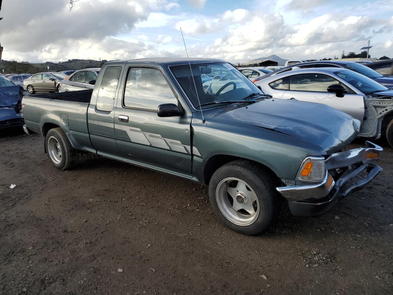 Lot #3056664555 1992 TOYOTA PICKUP 1/2