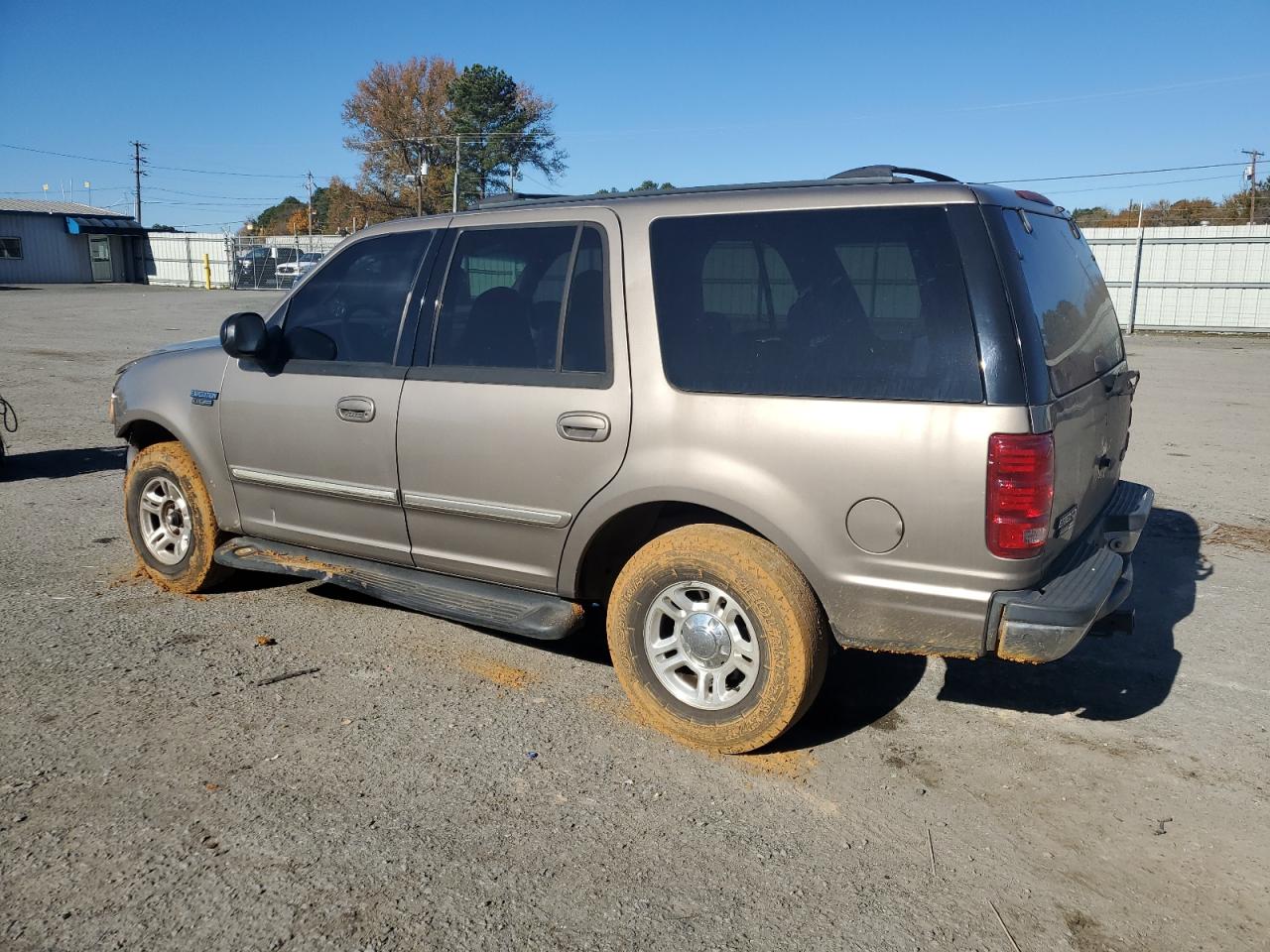 Lot #3027068803 2002 FORD EXPEDITION