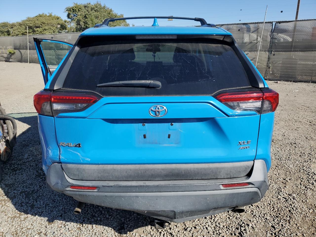 Lot #3041798426 2019 TOYOTA RAV4 XLE