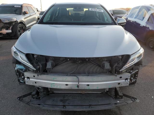 VIN 4T1B11HK8JU083314 2018 TOYOTA CAMRY no.5