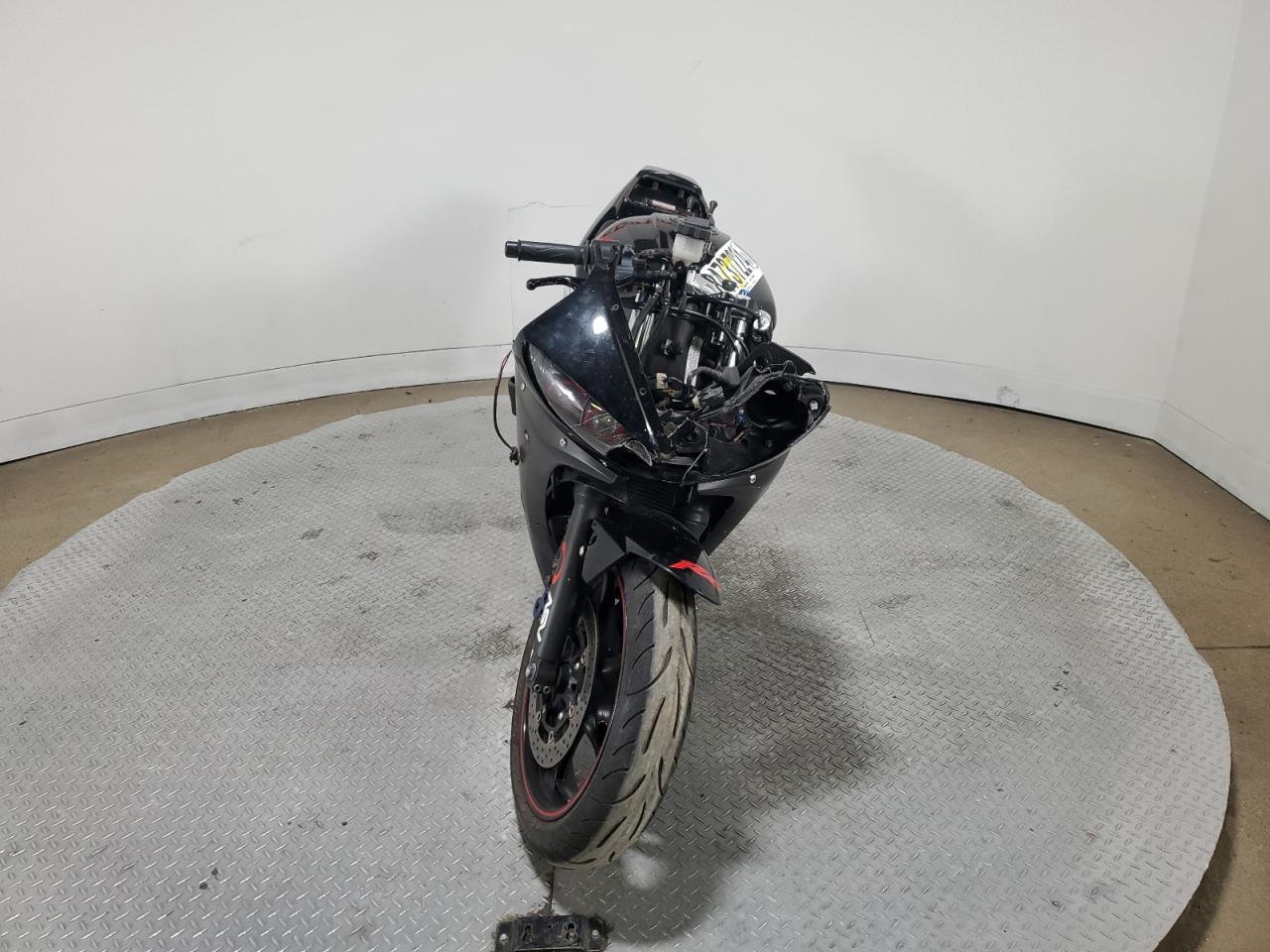 Lot #3025860510 2006 YAMAHA YZFR6 L