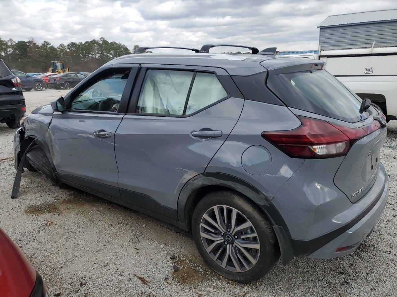 Lot #3055204971 2024 NISSAN KICKS SV