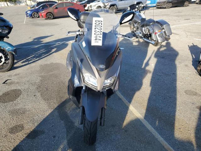 KYMCO USA INC X-TOWN 300 2018 black  gas LC2W1M240JC100286 photo #3