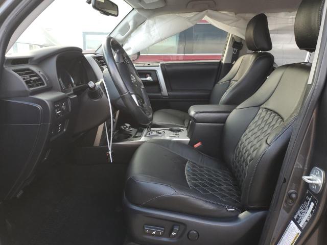 2018 TOYOTA 4RUNNER SR - JTEBU5JR9J5549588