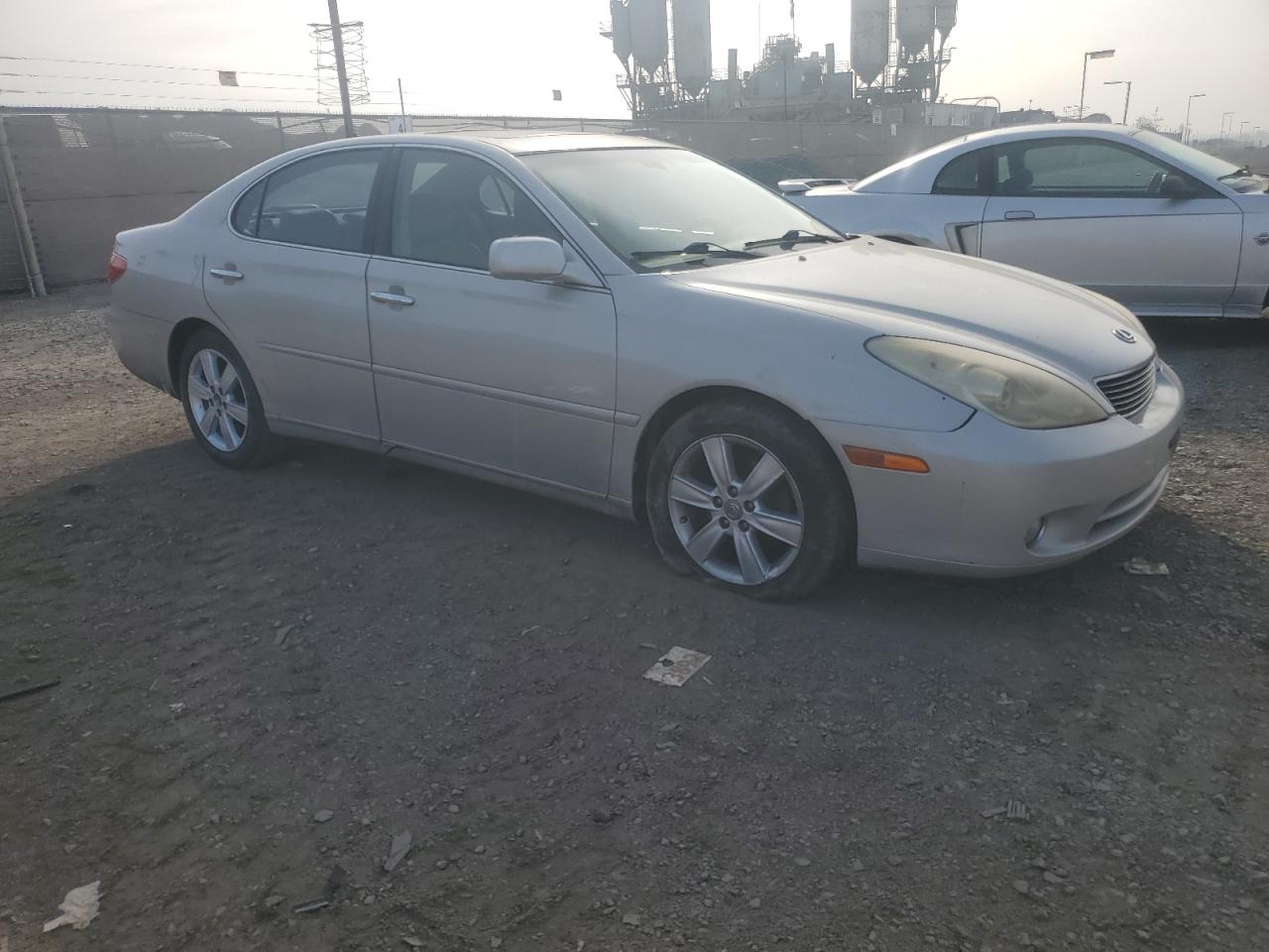 Lot #3042014228 2005 LEXUS ES 330