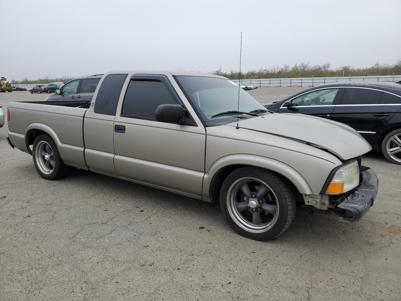 Lot #3030386505 2001 GMC SONOMA