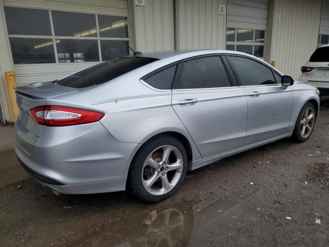 VIN 3FA6P0HD1GR324796 2016 FORD FUSION no.3