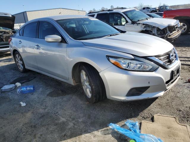 VIN 1N4AL3AP1JC130738 2018 NISSAN ALTIMA no.4