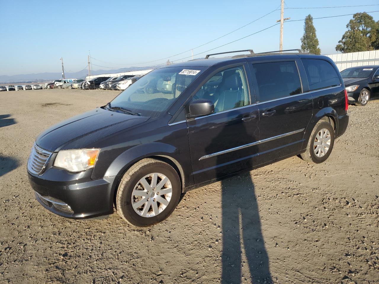 Lot #3023633255 2014 CHRYSLER TOWN & COU