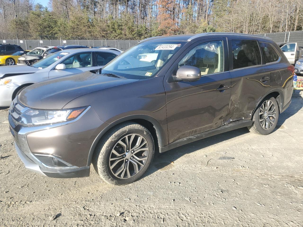 Lot #3024162838 2017 MITSUBISHI OUTLANDER